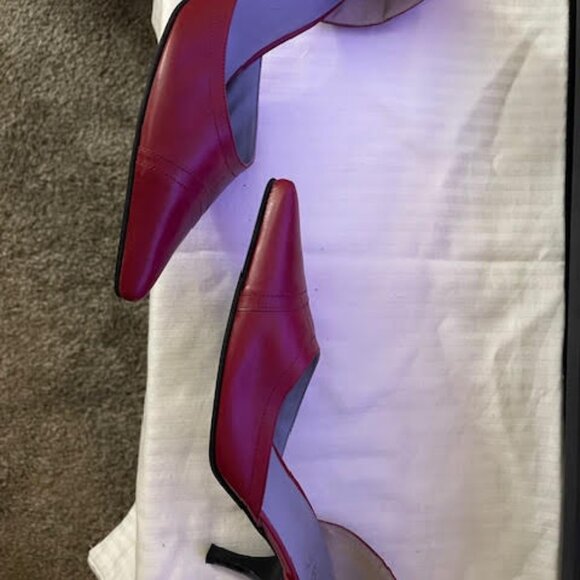 WOMEN SHOES - Picture 2 of 3